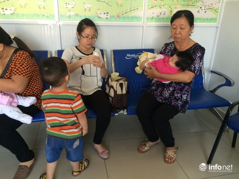 Ngày đầu tiên tiêm vắc xin dịch vụ: Trật tự, quang đãng và hài lòng - ảnh 2