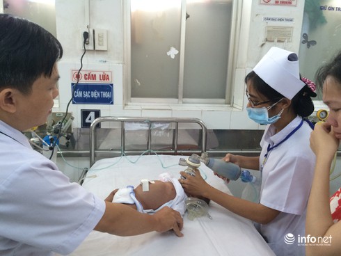 Virus gây bệnh hô hấp RSV ở trẻ em bùng phát khi trời lạnh - ảnh 1
