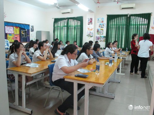 TPHCM: Lúng túng trong ôn thi tốt nghiệp THPT, báo động hiện tượng học lệch - ảnh 1