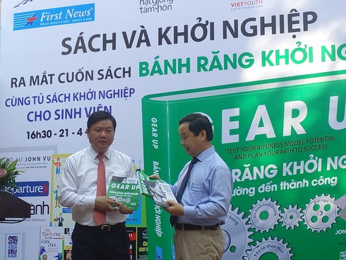 Bí thư Thành ủy Đinh La Thăng khích lệ giới trẻ khởi nghiệp - ảnh 1