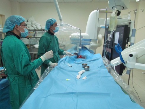 Can thiệp thuyên tắc động mạch tiền liệt tuyến không cần phẫu thuật - ảnh 1