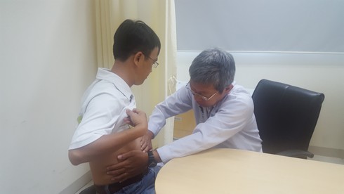 Đau bụng dữ dội sau uống rượu là bệnh gì? - ảnh 1