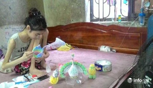 Khép lại ngày khai trường của bé gái 17 tuổi nặng…20kg - ảnh 1