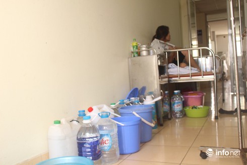 Bệnh viện 198 khốn khổ vì... vỡ đường ống nước sông Đà - ảnh 6