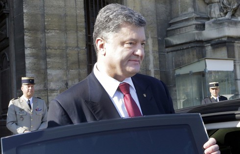 Poroshenko: Ukraine cần 7 năm để gia nhập NATO - ảnh 1