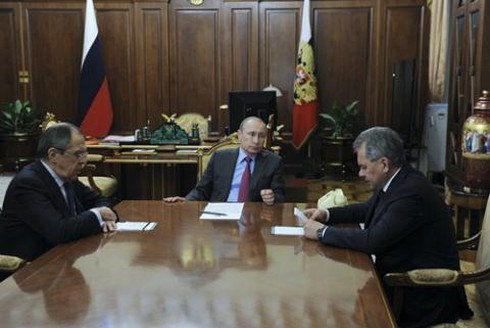 Chi tiết thỏa thuận rút quân khỏi Syria giữa Putin và Assad - ảnh 1