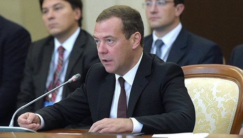 Thủ tướng Medvedev cảnh báo khả năng cắt đứt quan hệ với Ukraine - ảnh 1