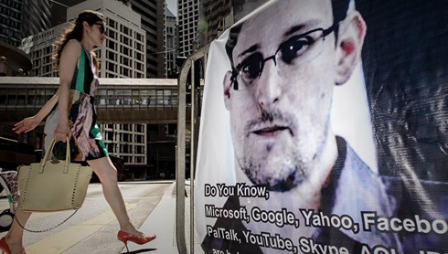 Nga cân nhắc trao trả Edward Snowden làm quà tặng cho Tổng Thống Trump - ảnh 1