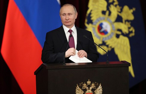 Tổng thống Putin bất ngờ “trảm” 10 tướng lĩnh Bộ Nội vụ - ảnh 1