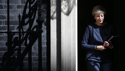 Vì sao Thủ tướng Theresa May quyết định bầu cử Quốc hội trước thời hạn? - ảnh 2