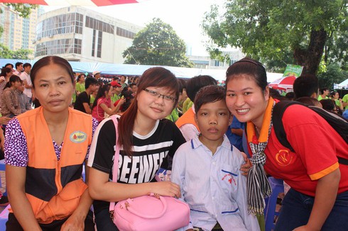 Xúc động “Ngày hội hiến máu Trung thu cho em” - ảnh 8