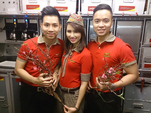 Vietjet vận chuyển mai, đào dịp tết Bính Thân 2016 - ảnh 1