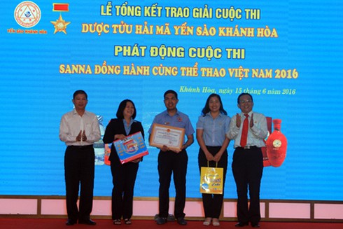 Trao giải cuộc thi