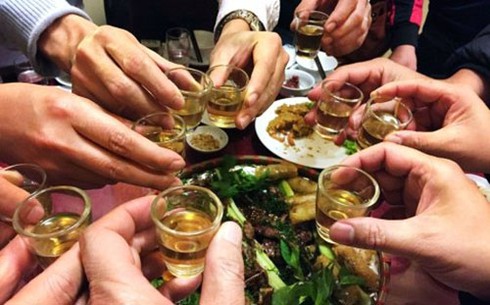 Rượu bia là 1 trong 10 nguyên nhân gây tử vong hàng đầu thế giới - ảnh 1