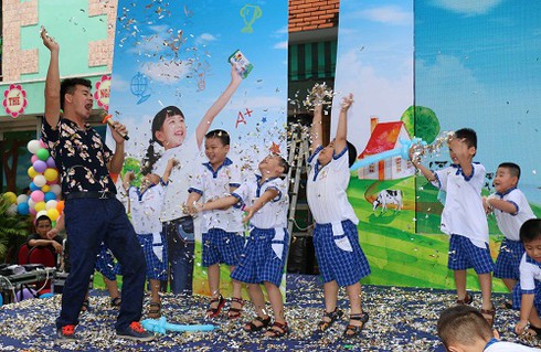 Vinamilk và Tetra Pak khởi động chương trình sữa học đường 2016 - 2017 - ảnh 6