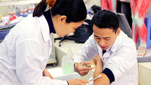 Tuyển sinh văn bằng 2 cao đẳng điều dưỡng TPHCM năm 2017 - ảnh 1