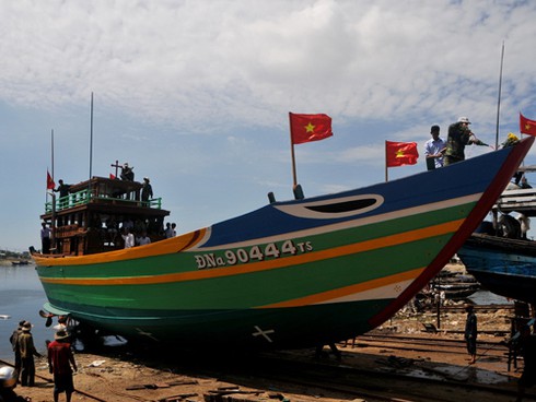 Đà Nẵng: 1.112 tỉ đồng phát triển 400 tàu đánh cá xa bờ - ảnh 1