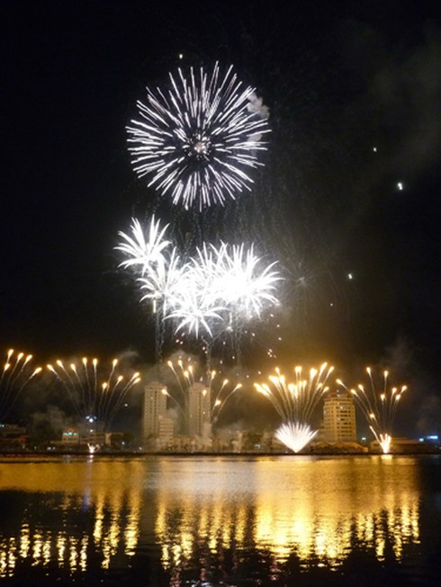 Pháo hoa Đà Nẵng được ví như liên hoan phim Cannes! - ảnh 3