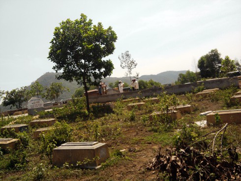 Đà Nẵng: Bán đất nghĩa trang cấp cho hội đồng hương? - ảnh 1