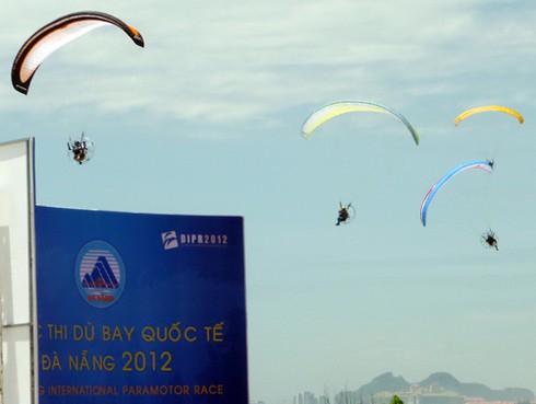 Đà Nẵng sẽ phát triển nhiều loại hình thể thao giải trí trên không - ảnh 1