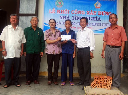 Đà Nẵng: Bốc thăm chia đất ở cho hộ chính sách khó khăn - ảnh 1