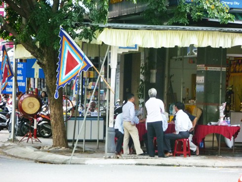 Đi tắm biển, một giám đốc tử vong do đột quỵ - ảnh 1