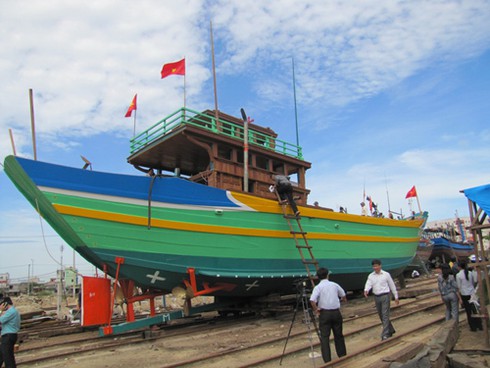 Đà Nẵng: 3,2 tỉ đồng hỗ trợ ngư dân đóng mới tàu xa bờ - ảnh 1