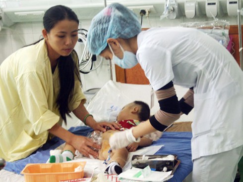 Nhật Bản hỗ trợ Đà Nẵng đào tạo điều dưỡng, nữ hộ sinh - ảnh 1