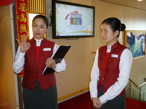 Du thuyền của Star Cruises cập cảng Đà Nẵng - ảnh 12