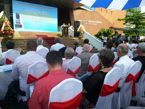 Khách quốc tế