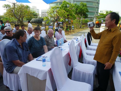 Khách quốc tế