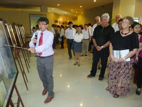 Khách quốc tế