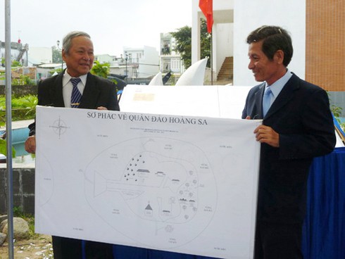 Nhắc con cháu đòi lại Hoàng Sa cho Tổ quốc - ảnh 1