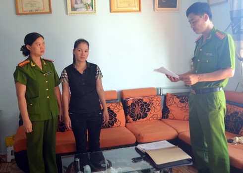 Mánh khóe của kiều nữ giả chữ ký Chủ tịch Đà Nẵng - ảnh 1