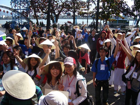 Thiếu nhi Đà Nẵng phải