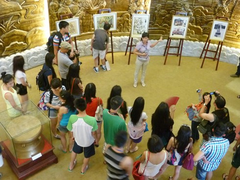 Thanh niên Việt kiều kiên quyết giữ chủ quyền biển đảo - ảnh 2