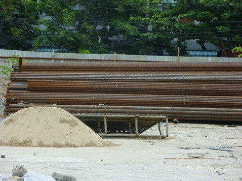 Thảm cảnh rác ngập