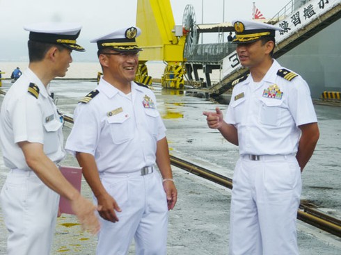 Cận cảnh tàu Tự vệ biển Nhật Bản thăm Đà Nẵng - ảnh 24