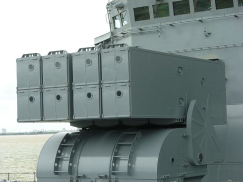 Cận cảnh tàu Tự vệ biển Nhật Bản thăm Đà Nẵng - ảnh 9