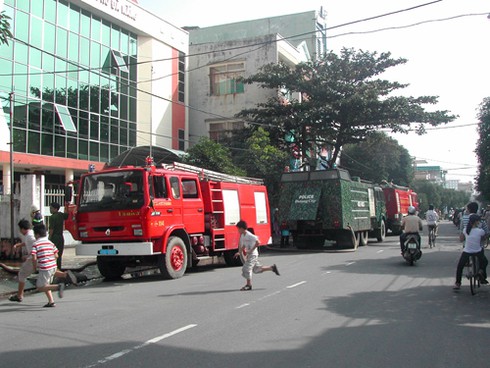 Đà Nẵng: Mỗi ngày có 30 cuộc gọi quấy rối Cảnh sát PCCC - ảnh 1