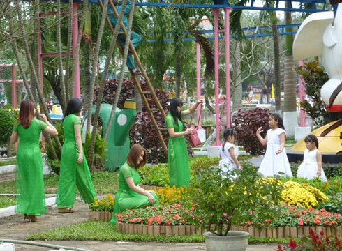 Đưa Hoàng Sa, Trường Sa vào Hội Hoa Xuân Giáp Ngọ - ảnh 7