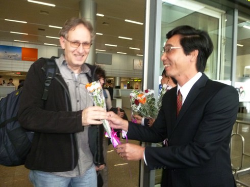 Du khách quốc tế nườm nượp “xông đất” Đà Nẵng - ảnh 5