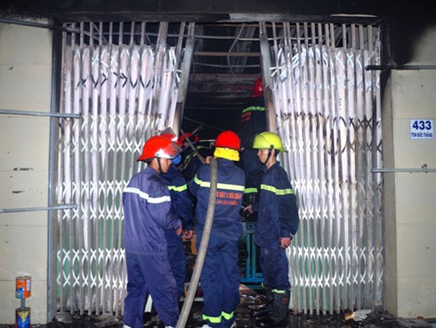 Đà Nẵng: Cháy cơ sở thư pháp lúc rạng sáng - ảnh 1