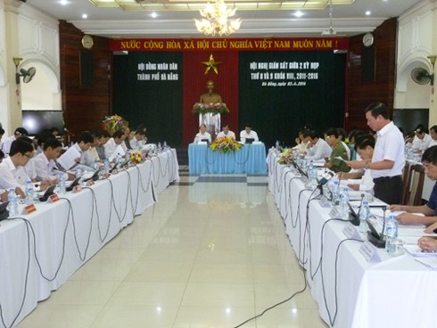 Bí thư Đà Nẵng “truy” Giám đốc Sở, Chủ tịch quận chuyện dân đổ rác - ảnh 2