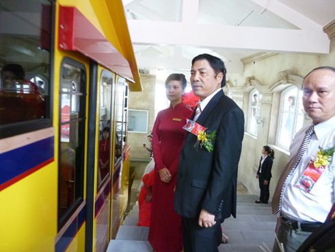 Ông Nguyễn Bá Thanh dự chuyến tàu hỏa leo núi đầu tiên tại Việt Nam - ảnh 3