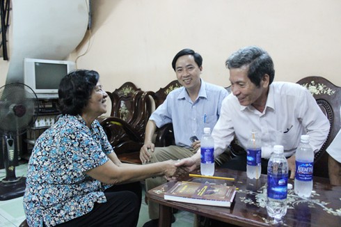 Clip xúc động về 1.825 ngày ông Đặng Công Ngữ làm Chủ tịch Hoàng Sa - ảnh 2