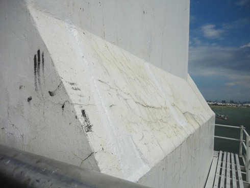 Đà Nẵng: Cầu Thuận Phước có nứt