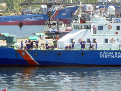 Cảnh sát biển Việt Nam “vạch mặt” chiêu trò của tàu Trung Quốc! - ảnh 3