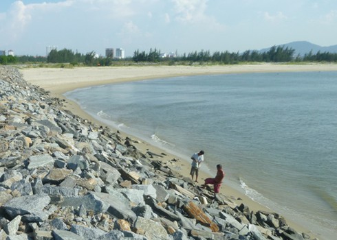 Cho phép khai thác cát biển vịnh Đà Nẵng làm vật liệu san lấp - ảnh 1