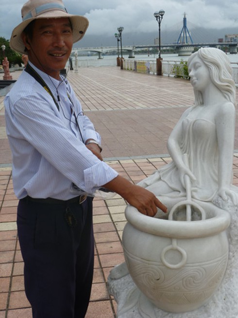 Đà Nẵng: Xóa ngay tình trạng vườn tượng nơi “phòng khách” đầy rác! - ảnh 10